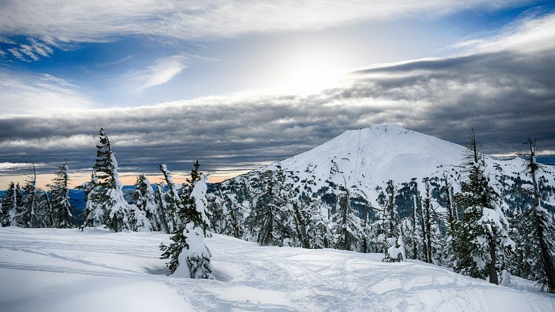 Snowy landscape of Mt Bachelor